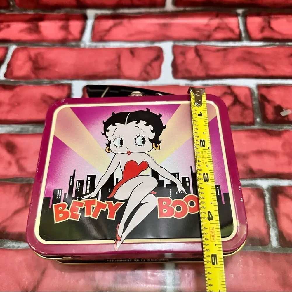Betty Boop vintage 1997 Mini lunch tin box